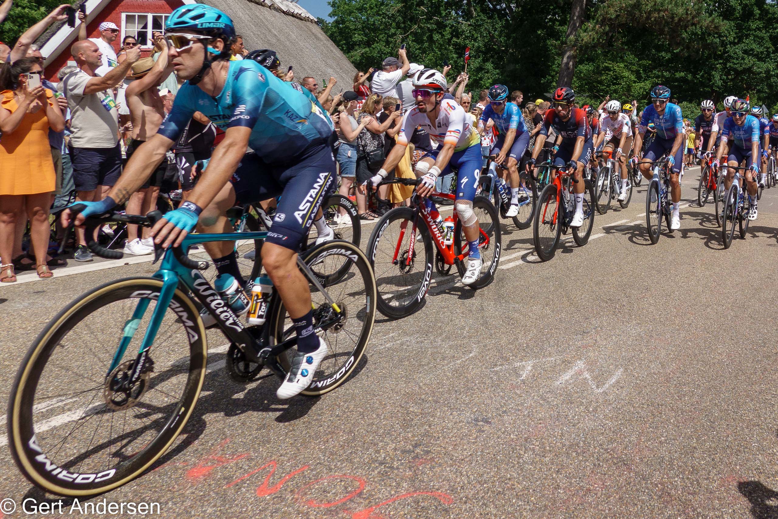 Tur til Høve Stræde49